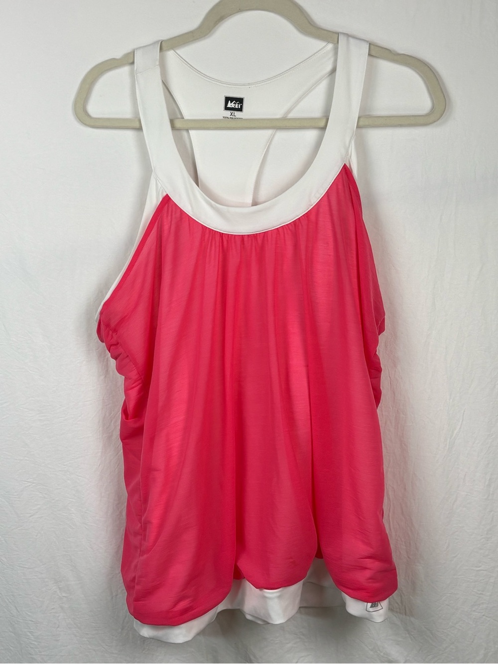 REI Women’s XL Pink and White layered Tank Top